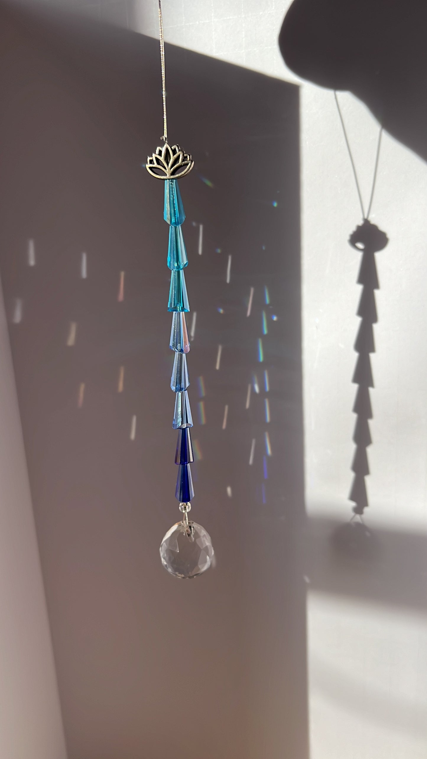 Mini Magic Suncatchers! Adorable Handcrafted Charms for Radiant Sparkles Anywhere