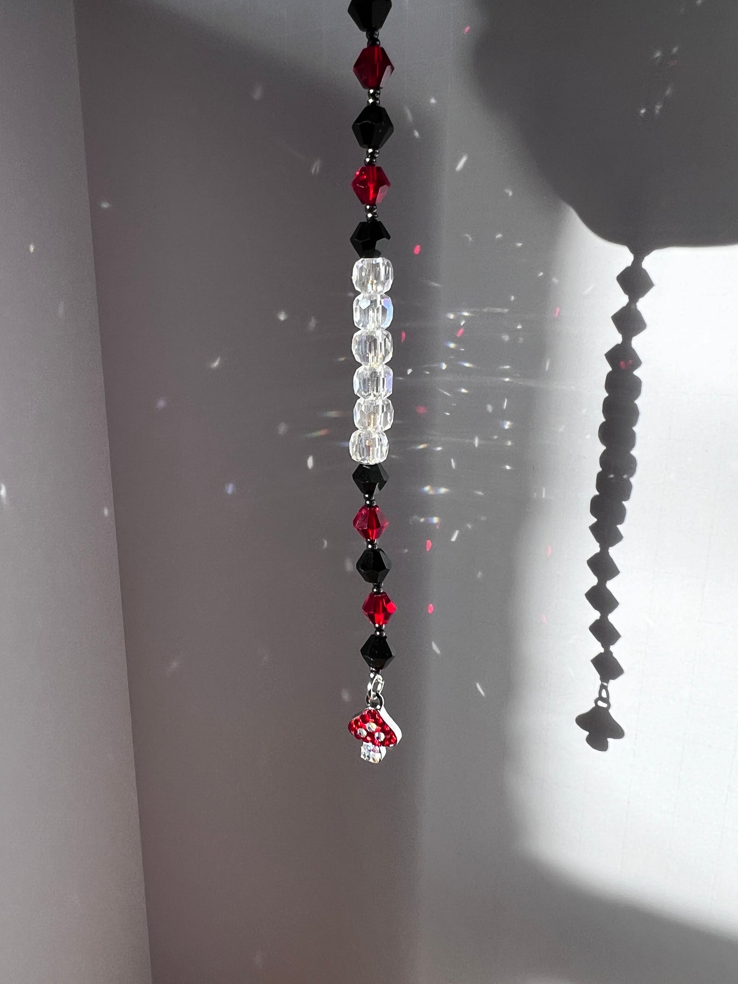 Mini Magic Suncatchers! Adorable Handcrafted Charms for Radiant Sparkles Anywhere